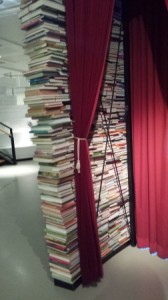 muur van boeken - juf Inger